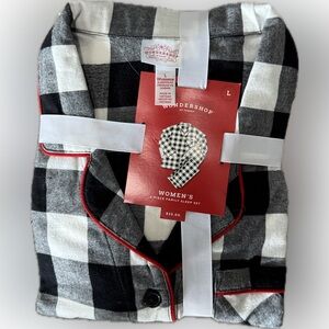 Women’s Wondershop Black and White Plaid Pajama Set